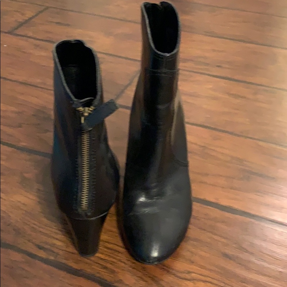 Nine West booties